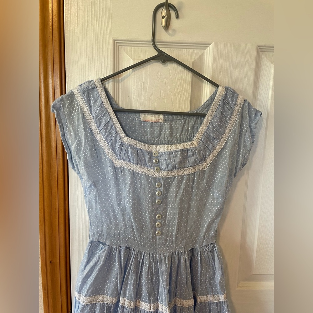 Vicky Vaughn Vintage Dress - Picture 2 of 11